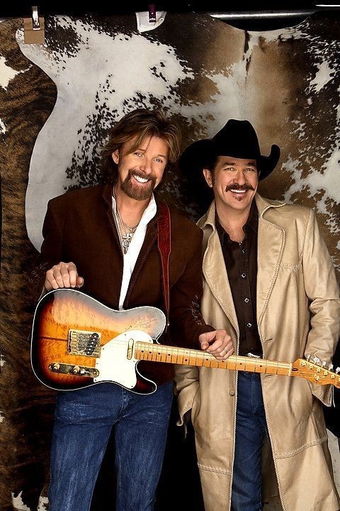 Brooks & Dunn – My Maria